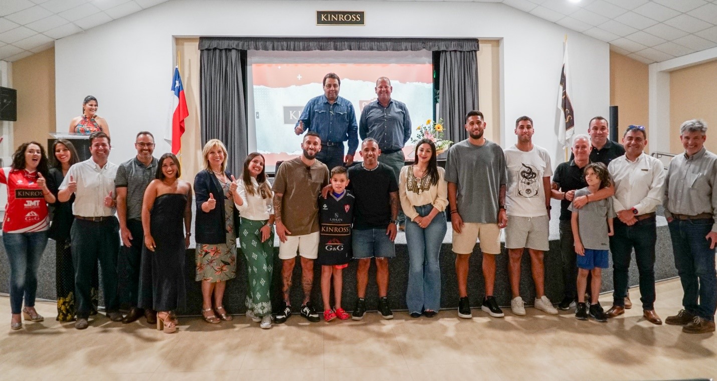 Kinross Chile renews sponsorship with ‘Deportes Copiapó’ soccer team!