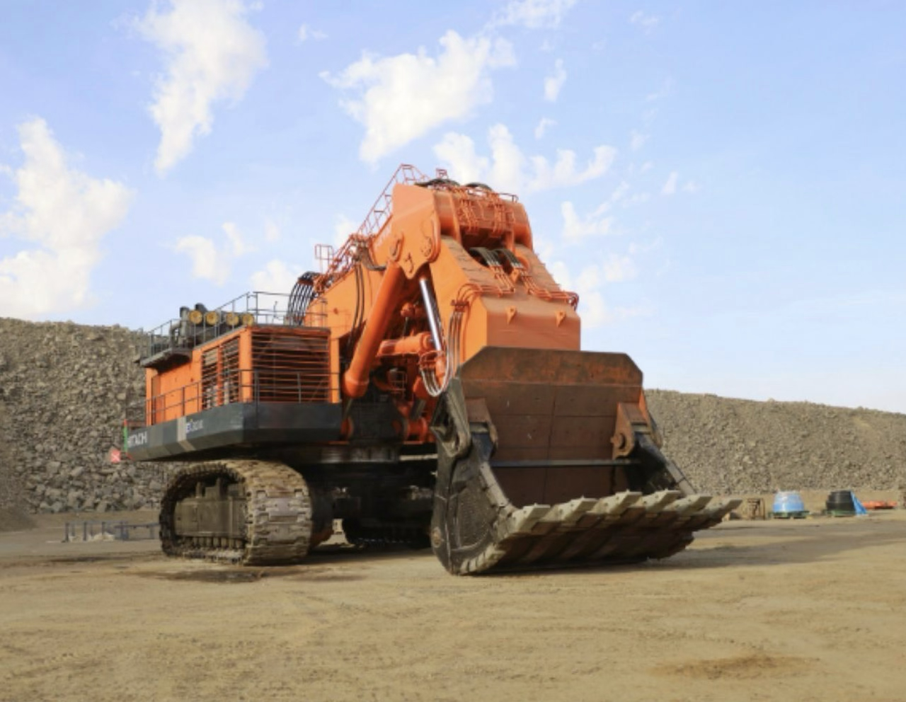The Hitachi EX8000 Excavator at Tasiast